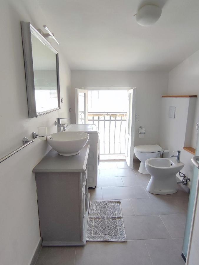 La Mansarda Apartment Tortoli Bagian luar foto